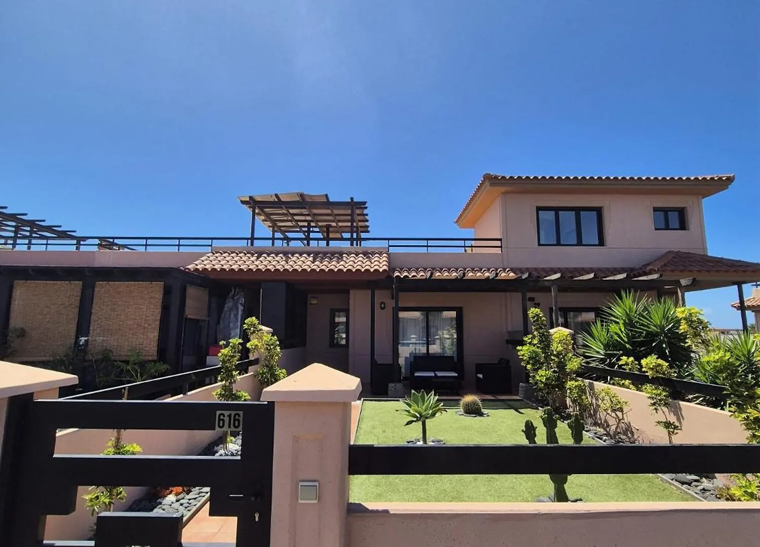 Sunset Oasis Villa Lajares